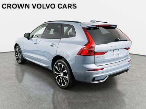 Used 2023 Volvo XC60 B5 Plus w/ Climate Package image 8