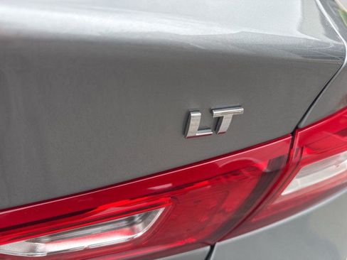 Used 2025 Chevrolet Malibu LT FWD image 35