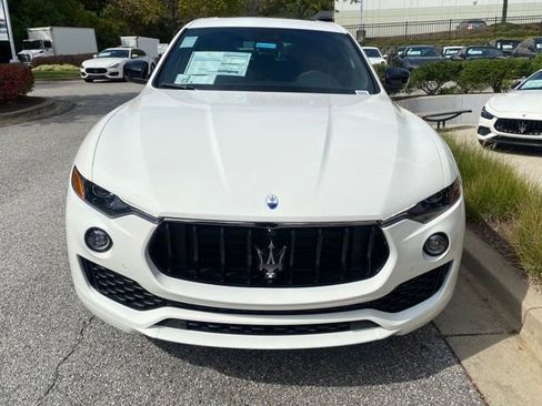 New 2024 Maserati Levante GT Ultima image 3