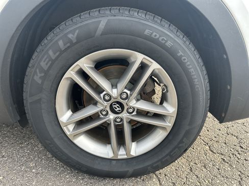 Used 2018 Hyundai Santa Fe Sport w/ 2.4L Value Package 02 AWD/4WD image 25