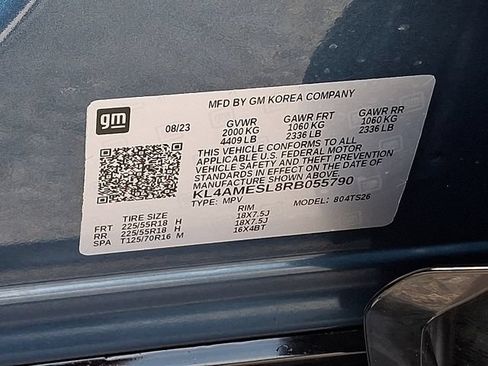 Used 2024 Buick Encore GX Sport Touring w/ Advanced Technology Package AWD/4WD image 29