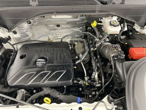 Used 2023 Buick Encore GX Select w/ Sport Touring Package image 31