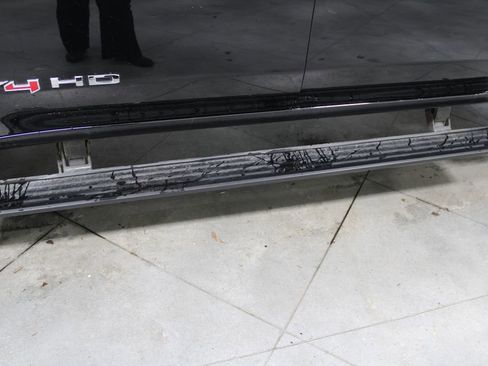 Used 2024 GMC Sierra 2500 AT4 w/ AT4 Premium Plus Package image 14