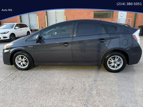 Used 2011 Toyota Prius One image 8