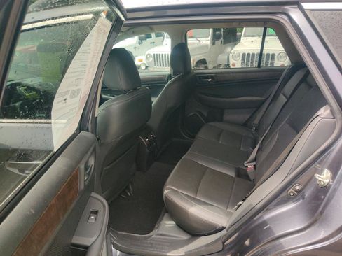 Used 2015 Subaru Outback 2.5i Limited AWD/4WD image 12