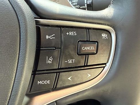 Used 2023 Lexus ES 300h w/ Premium Package FWD image 21