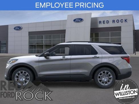 New 2026 Ford Explorer Active w/ Active Comfort Package AWD/4WD image 4