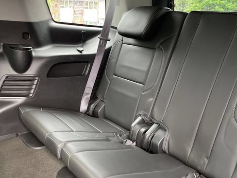 Used 2015 Chevrolet Tahoe LTZ AWD/4WD image 16