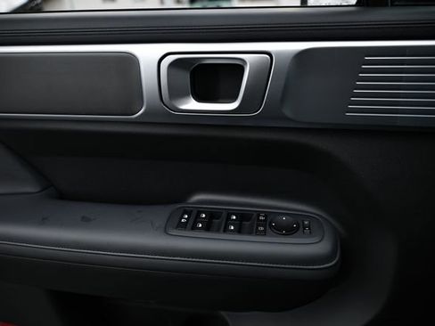 Certified 2025 Hyundai Santa Fe SEL image 15