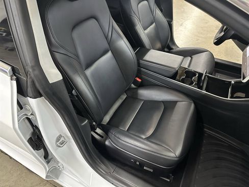 Used 2020 Tesla Model 3 Long Range image 26
