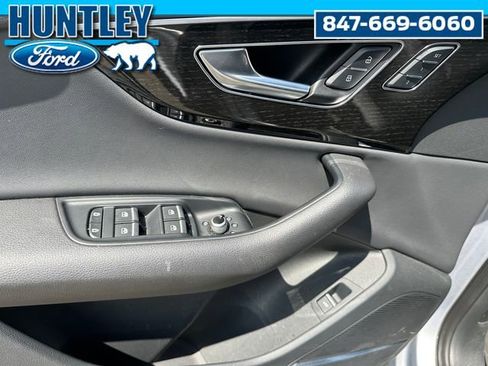 Used 2022 Audi Q7 3.0T Premium Plus image 22