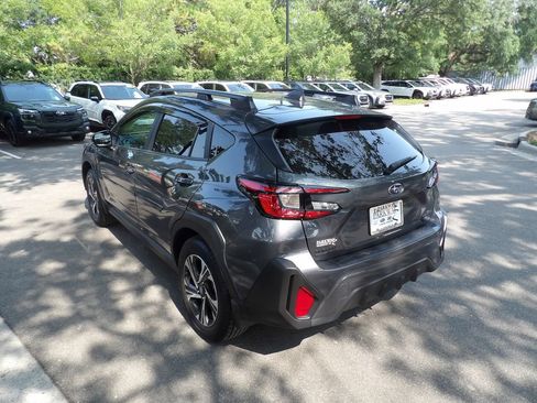 Used 2026 Subaru Crosstrek 2.5i Premium AWD/4WD image 9