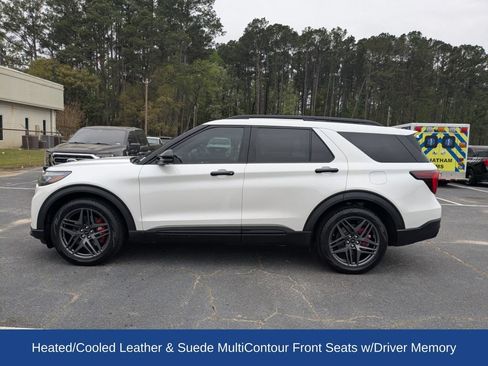 Certified 2026 Ford Explorer ST w/ Sun And Sound Package AWD/4WD image 8