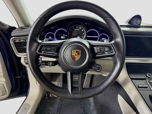 Used 2022 Porsche Panamera Turbo S AWD/4WD image 13