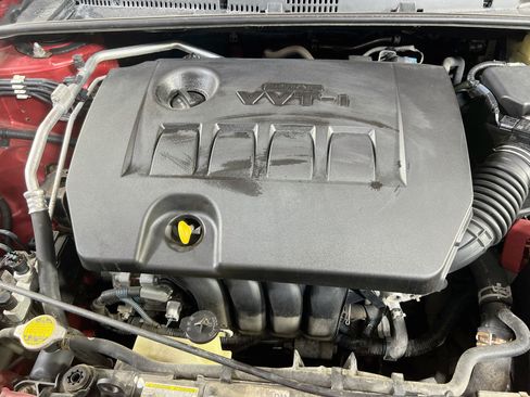 Used 2016 Toyota Corolla LE FWD image 27