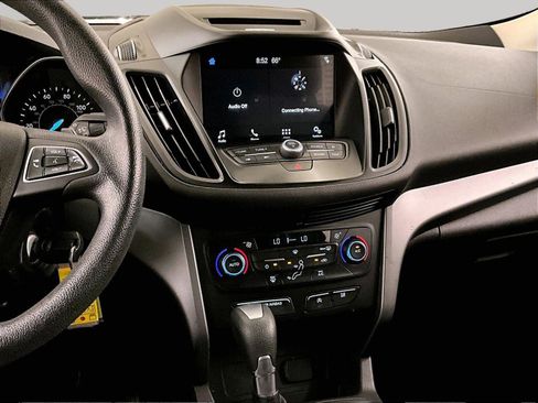 Used 2017 Ford Escape SE w/ Equipment Group 201A image 6