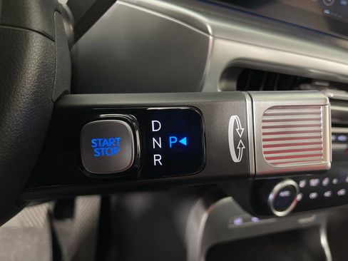 New 2026 Hyundai Ioniq 9 Limited image 24