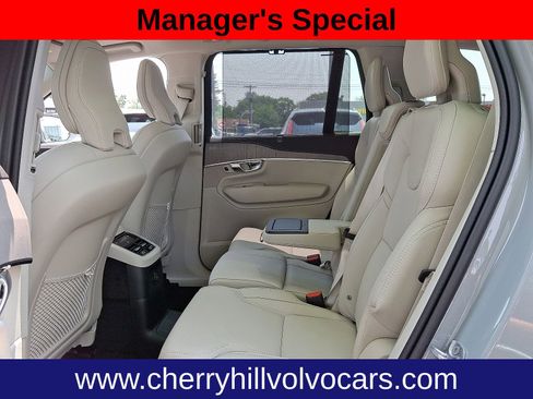 New 2025 Volvo XC90 T8 Ultra w/ Protection Package Premier image 9