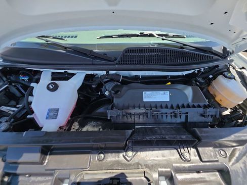 Used 2024 Chevrolet Express 2500 w/ Driver Convenience Package RWD image 29