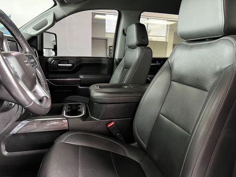 Used 2021 Chevrolet Silverado 2500 LTZ w/ LTZ Plus Package AWD/4WD image 11