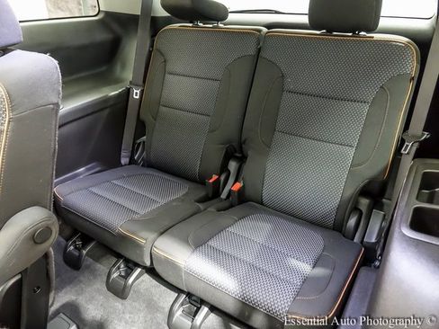 Used 2020 GMC Acadia AT4 image 12