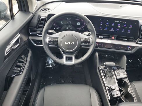 Used 2023 Kia Sportage EX image 25