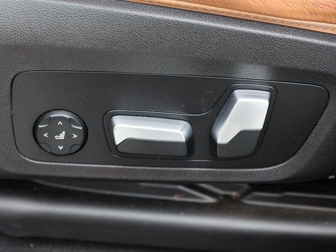 Used 2023 BMW X4 xDrive30i w/ M Sport Package image 17