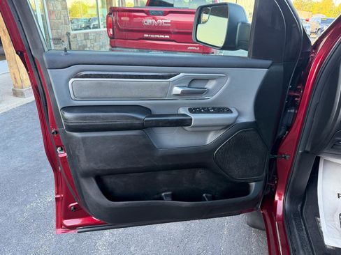 Used 2019 RAM 1500 Big Horn AWD/4WD image 12