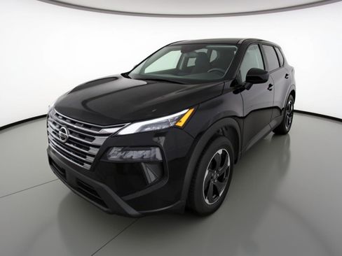 Used 2025 Nissan Rogue SV FWD image 3
