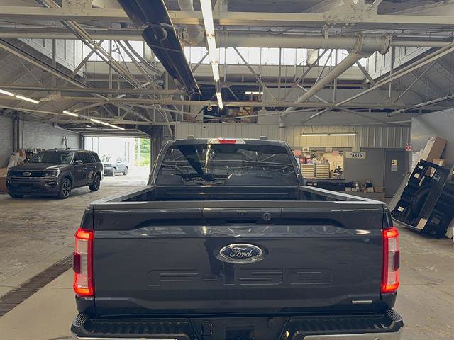 Certified 2022 Ford F150 Lariat w/ Equipment Group 501A Mid AWD/4WD image 7