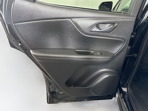 Used 2025 Chevrolet Blazer LT image 25