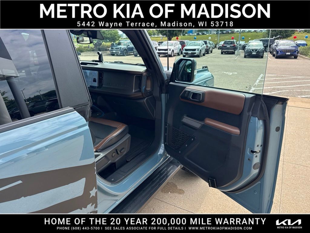 Used 2021 Ford Bronco Outer Banks AWD/4WD image 40