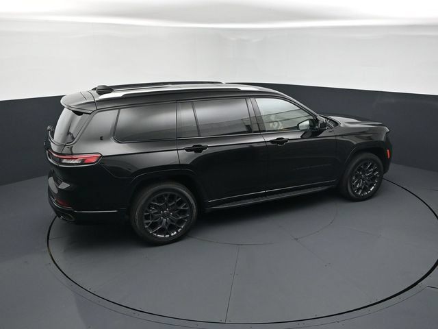 Used 2023 Jeep Grand Cherokee L Summit AWD/4WD image 18
