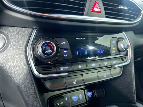 Used 2020 Hyundai Santa Fe SEL w/ Convenience Package image 24