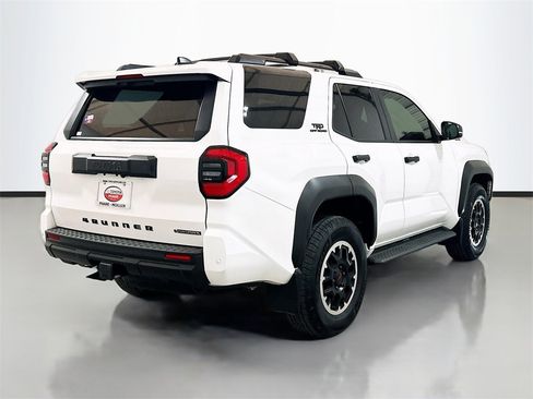 Used 2025 Toyota 4Runner TRD Off-Road image 4