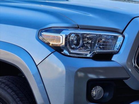 Used 2023 Toyota Tacoma SR5 image 4