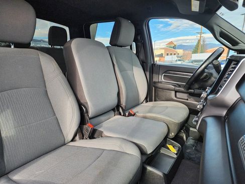 Used 2024 RAM 2500 Big Horn image 15