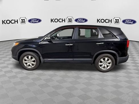 Used 2013 Kia Sorento LX w/ Value Pkg FWD image 4