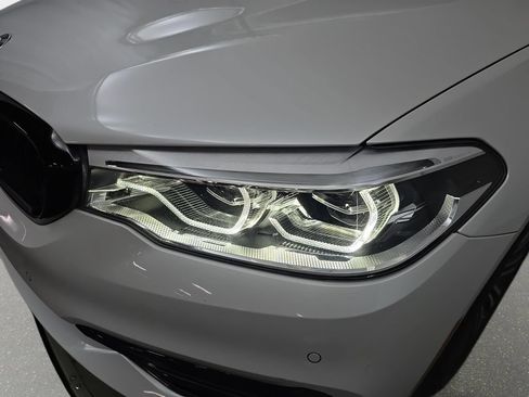 Used 2019 BMW 530e xDrive w/ Convenience Package AWD/4WD image 32