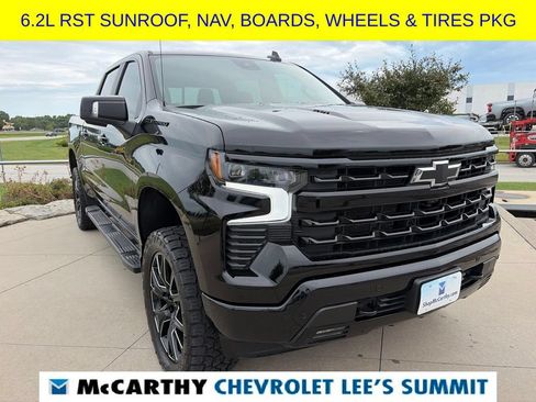 Used 2025 Chevrolet Silverado 1500 RST w/ Dark Appearance Package AWD/4WD image 2