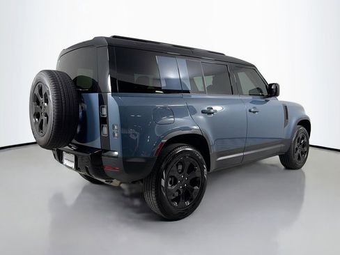 Used 2026 Land Rover Defender 110 S AWD/4WD image 5