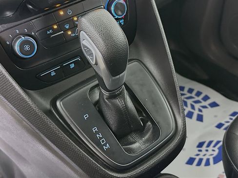 Used 2019 Ford Transit Connect XL FWD image 21
