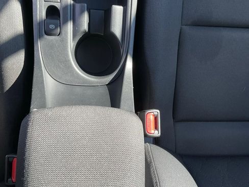 Used 2024 Toyota Corolla LE image 27