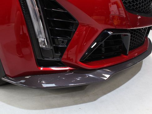 Used 2024 Cadillac CT5 V Blackwing w/ Carbon Fiber Package 2 RWD image 9