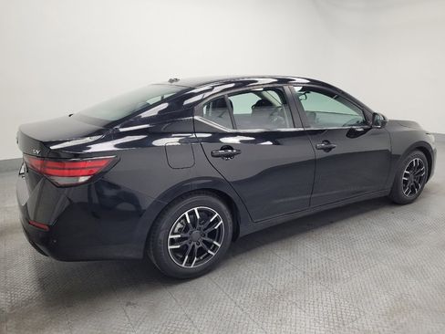 Used 2021 Nissan Sentra SV image 10