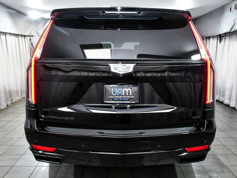Used 2022 Cadillac Escalade ESV Sport w/ Touring Package AWD/4WD image 5