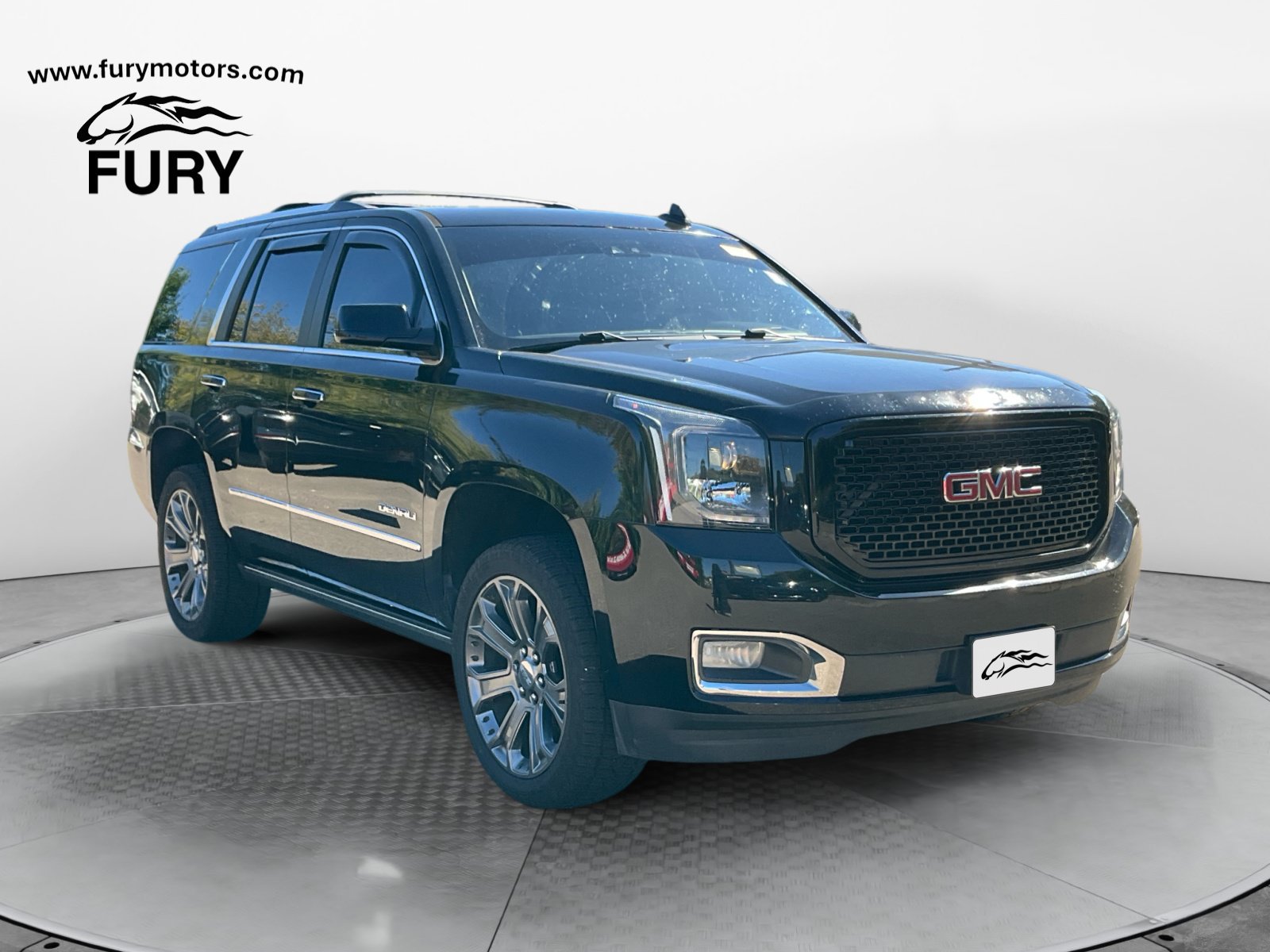 Used 2016 GMC Yukon Denali w/ Open Road Package AWD/4WD image 1