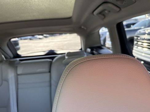 Used 2019 Volvo XC60 T6 Inscription w/ Protection Package Premier image 12