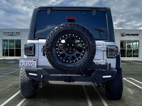 Used 2021 Jeep Wrangler Unlimited Sport AWD/4WD image 3