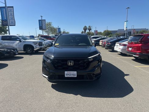 Used 2025 Honda CR-V Sport image 1